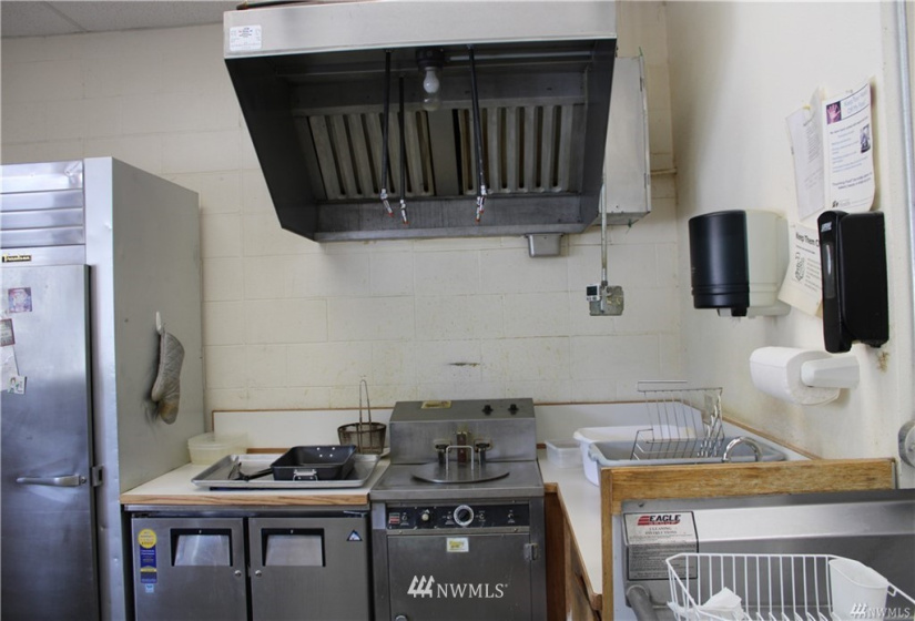 18 Palmer, Loomis, Washington 98827, ,Commercial Sale,For Sale,Palmer,NWM1834327