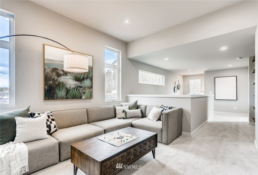 22548 70th, Mountlake Terrace, Washington 98043, 3 Bedrooms Bedrooms, ,2 BathroomsBathrooms,Residential,For Sale,Creekside Meadows,70th,NWM1834412