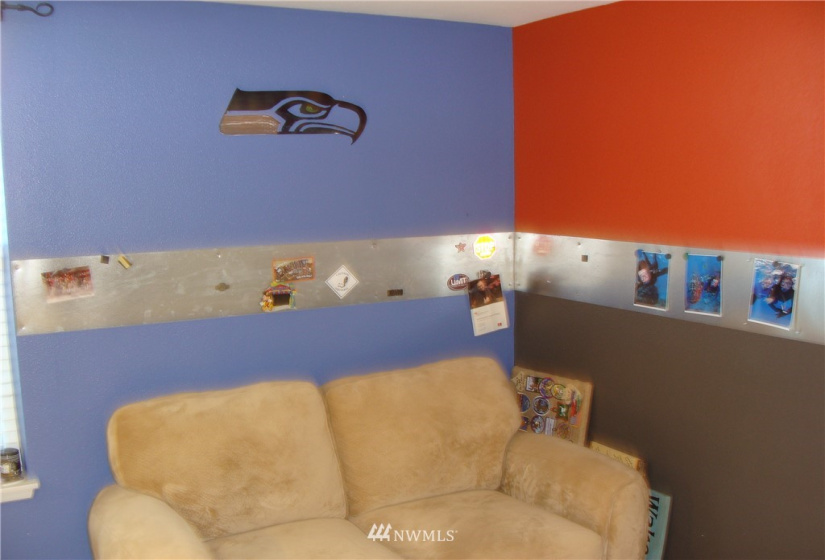 1017 Ivy, Moses Lake, Washington 98837, 4 Bedrooms Bedrooms, ,1 BathroomBathrooms,Residential,For Sale,Guffin Eccles ADD,Ivy,NWM1833624