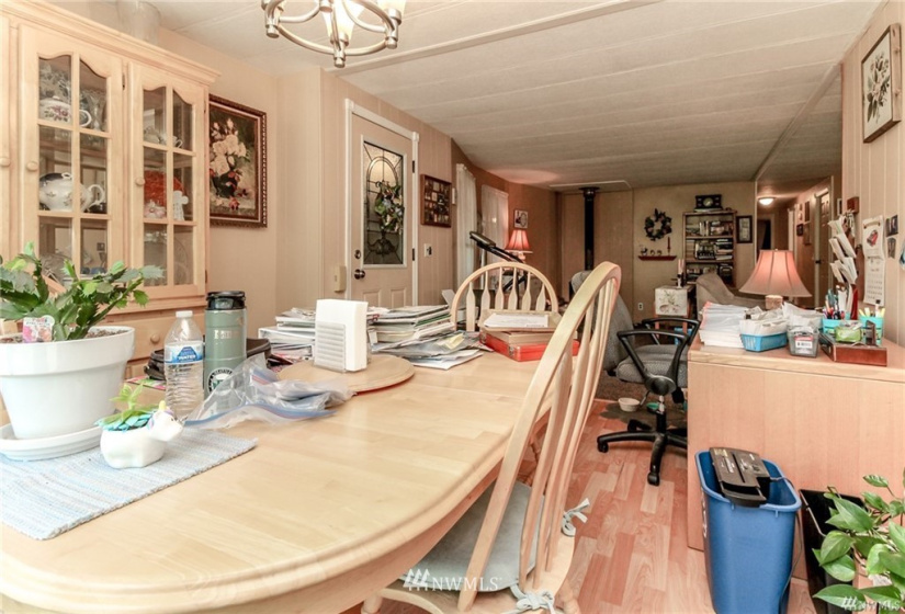 22001 106th, Kent, Washington 98031, 2 Bedrooms Bedrooms, ,2 BathroomsBathrooms,Residential,For Sale,106th,NWM1834579