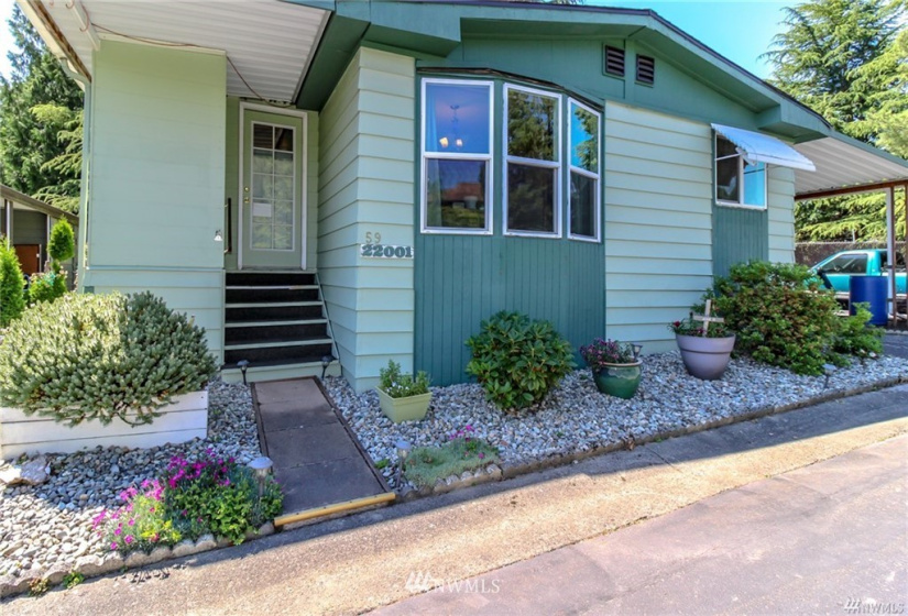 22001 106th, Kent, Washington 98031, 2 Bedrooms Bedrooms, ,2 BathroomsBathrooms,Residential,For Sale,106th,NWM1834579