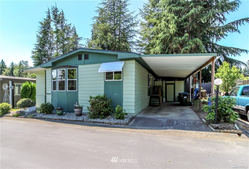 22001 106th, Kent, Washington 98031, 2 Bedrooms Bedrooms, ,2 BathroomsBathrooms,Residential,For Sale,106th,NWM1834579