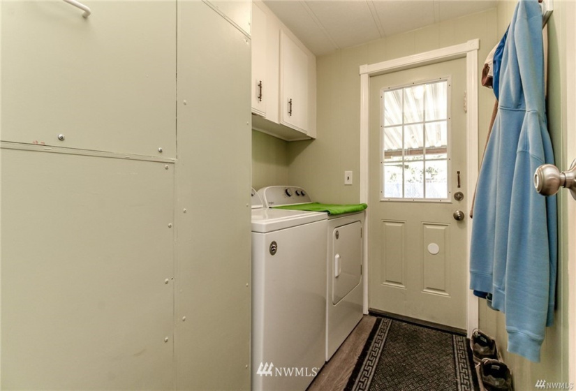 22001 106th, Kent, Washington 98031, 2 Bedrooms Bedrooms, ,2 BathroomsBathrooms,Residential,For Sale,106th,NWM1834579