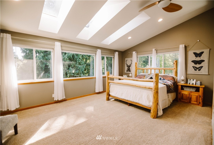 2410 Newberg, Snohomish, Washington 98290, 3 Bedrooms Bedrooms, ,4 BathroomsBathrooms,Residential,For Sale,Newberg,NWM1833930