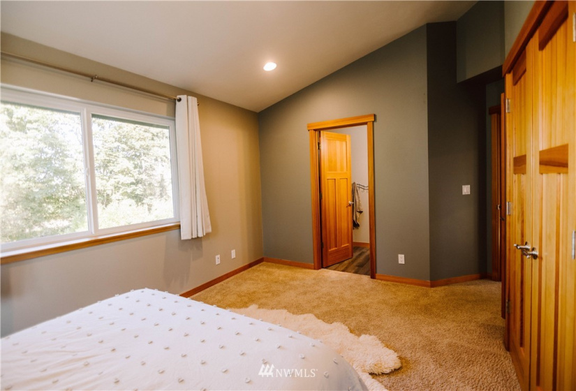 2410 Newberg, Snohomish, Washington 98290, 3 Bedrooms Bedrooms, ,4 BathroomsBathrooms,Residential,For Sale,Newberg,NWM1833930