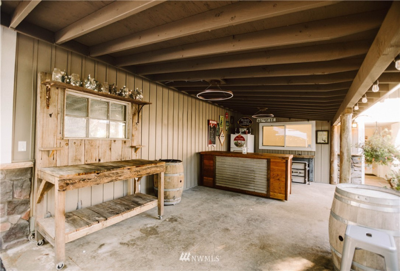 2410 Newberg, Snohomish, Washington 98290, 3 Bedrooms Bedrooms, ,4 BathroomsBathrooms,Residential,For Sale,Newberg,NWM1833930