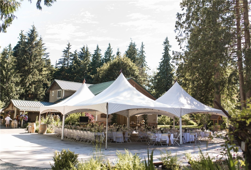 2410 Newberg, Snohomish, Washington 98290, 3 Bedrooms Bedrooms, ,4 BathroomsBathrooms,Residential,For Sale,Newberg,NWM1833930