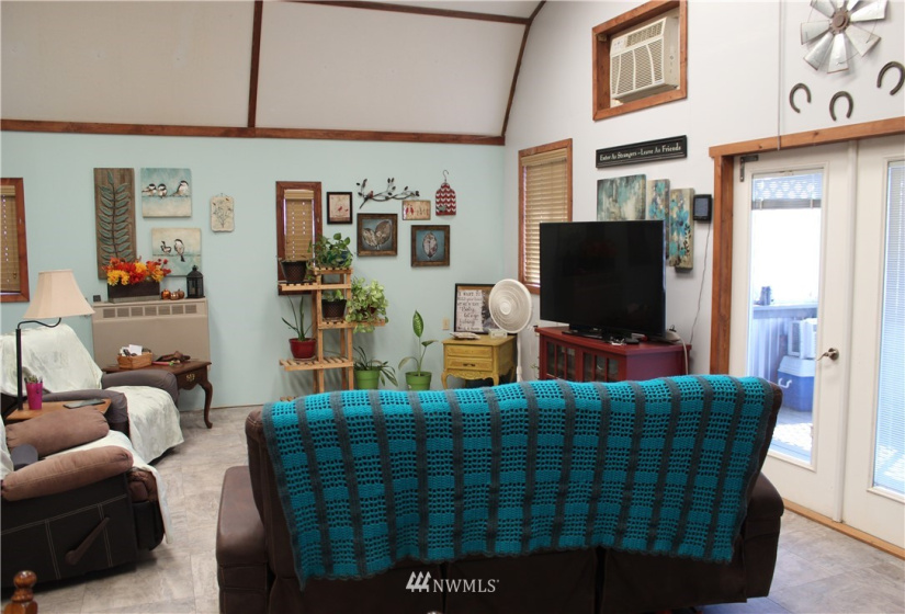 15735 Eagle Crest, Wilson Creek, Washington 98860, 2 Bedrooms Bedrooms, ,2 BathroomsBathrooms,Residential,For Sale,Eagle Crest,NWM1832241