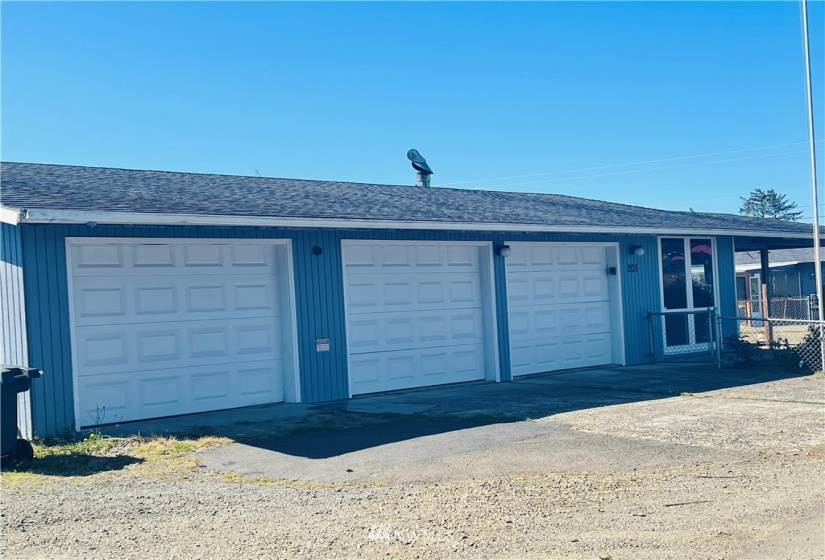 205 18th, Seaview, Washington 98631, 3 Bedrooms Bedrooms, ,1 BathroomBathrooms,Residential,For Sale,18th,NWM1834747