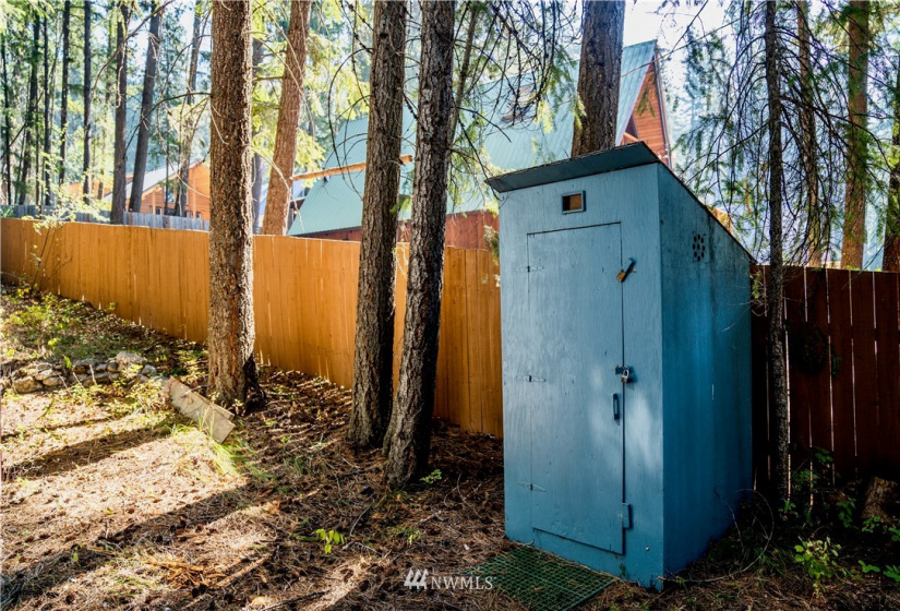 21610 Camp 12, Leavenworth, Washington 98826, 2 Bedrooms Bedrooms, ,1 BathroomBathrooms,Residential,For Sale,Camp 12,NWM1833390