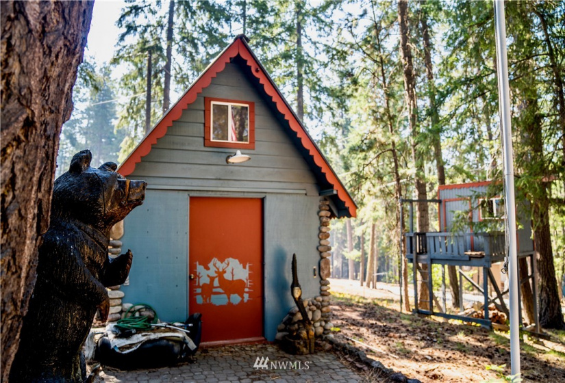 21610 Camp 12, Leavenworth, Washington 98826, 2 Bedrooms Bedrooms, ,1 BathroomBathrooms,Residential,For Sale,Camp 12,NWM1833390