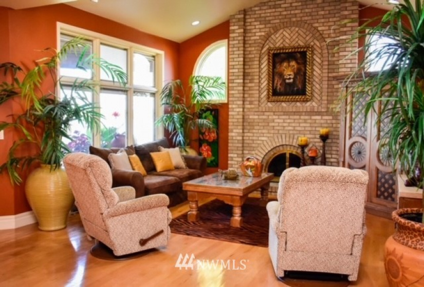 4072 Cove West, Moses Lake, Washington 98837, 3 Bedrooms Bedrooms, ,1 BathroomBathrooms,Residential,For Sale,Cove West,NWM1833964