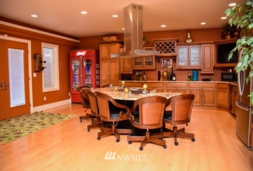4072 Cove West, Moses Lake, Washington 98837, 3 Bedrooms Bedrooms, ,1 BathroomBathrooms,Residential,For Sale,Cove West,NWM1833964