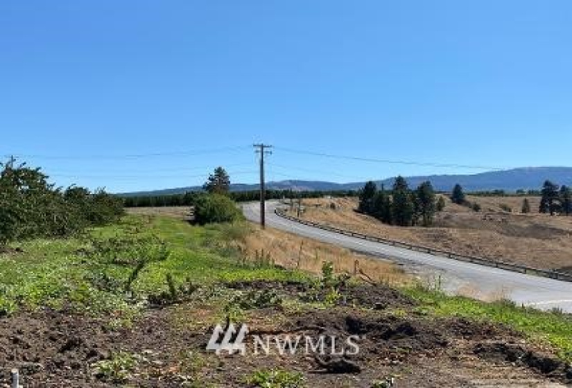 2 Wenatchee Heights, Wenatchee, Washington 98801, ,Land,For Sale,Wenatchee Heights,NWM1834881