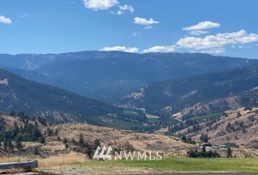 2 Wenatchee Heights, Wenatchee, Washington 98801, ,Land,For Sale,Wenatchee Heights,NWM1834881
