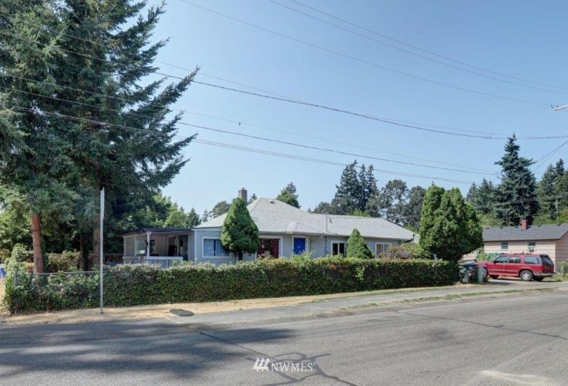 8602 Lake, Lakewood, Washington 98498, ,Residential Income,For Sale,Lake,NWM1828509