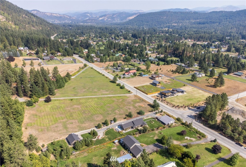 7970 icicle Road, Leavenworth, Washington 98826, 4 Bedrooms Bedrooms, ,4 BathroomsBathrooms,Residential,For Sale,icicle Road,NWM1835162
