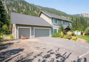 7970 icicle Road, Leavenworth, Washington 98826, 4 Bedrooms Bedrooms, ,4 BathroomsBathrooms,Residential,For Sale,icicle Road,NWM1835162