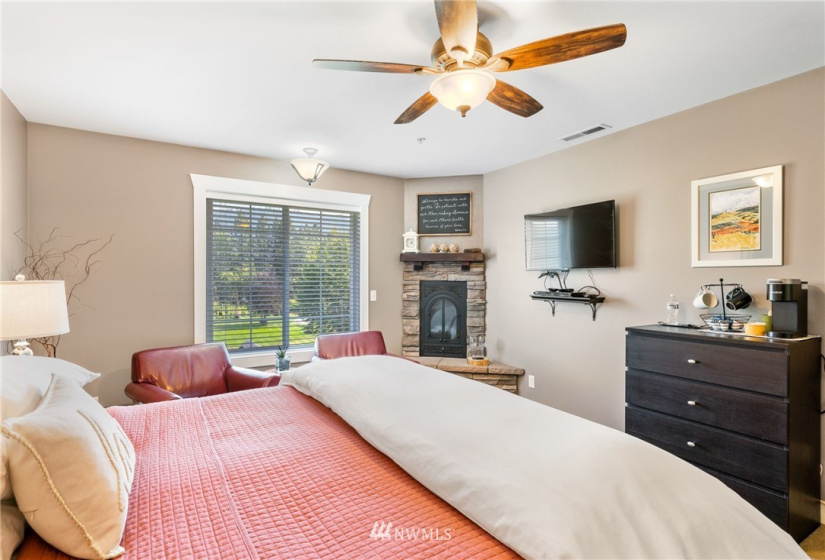 7970 icicle Road, Leavenworth, Washington 98826, 4 Bedrooms Bedrooms, ,4 BathroomsBathrooms,Residential,For Sale,icicle Road,NWM1835162