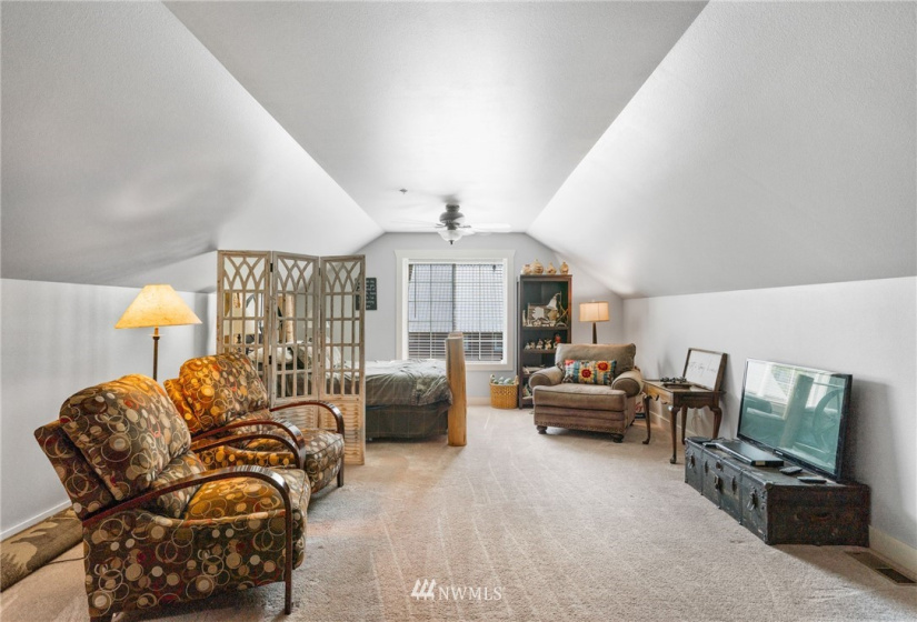 7970 icicle Road, Leavenworth, Washington 98826, 4 Bedrooms Bedrooms, ,4 BathroomsBathrooms,Residential,For Sale,icicle Road,NWM1835162