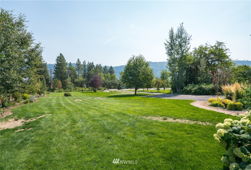 7970 icicle Road, Leavenworth, Washington 98826, 4 Bedrooms Bedrooms, ,4 BathroomsBathrooms,Residential,For Sale,icicle Road,NWM1835162