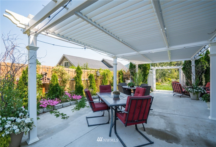 7970 icicle Road, Leavenworth, Washington 98826, 4 Bedrooms Bedrooms, ,4 BathroomsBathrooms,Residential,For Sale,icicle Road,NWM1835162
