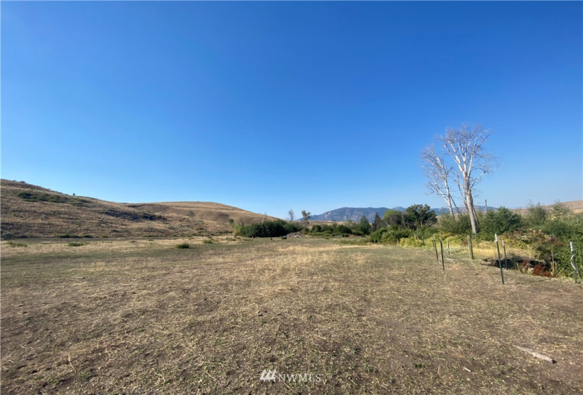 20762 Highway 20, Twisp, Washington 98856, ,Land,For Sale,Highway 20,NWM1834132