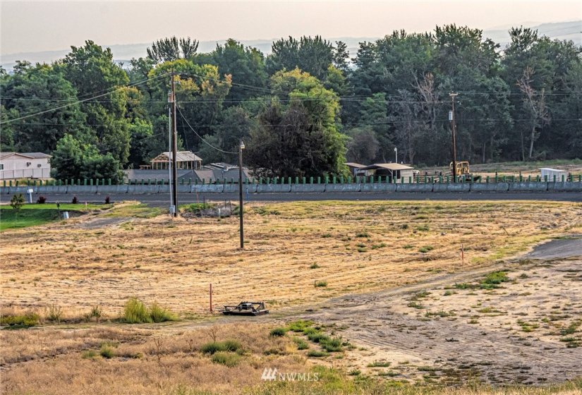 208 Frontage, Walla Walla, Washington 99362, ,Land,For Sale,Hilltop Acres,Frontage,NWM1835350
