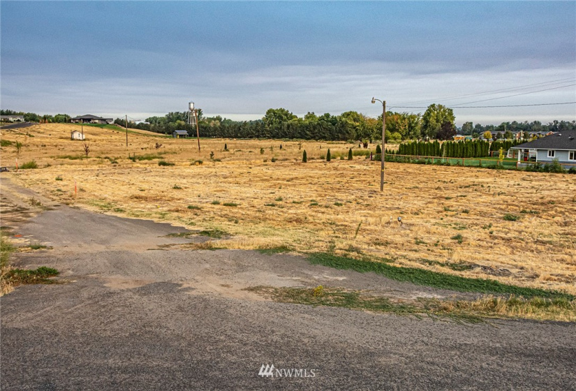 208 Frontage, Walla Walla, Washington 99362, ,Land,For Sale,Hilltop Acres,Frontage,NWM1835350