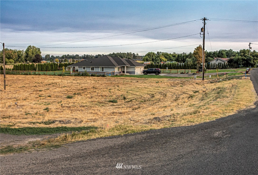 208 Frontage, Walla Walla, Washington 99362, ,Land,For Sale,Hilltop Acres,Frontage,NWM1835350