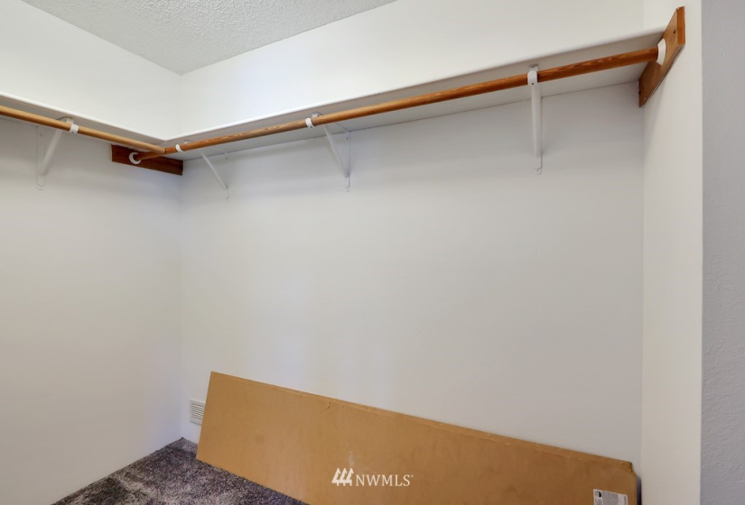 720 190th, Spanaway, Washington 98387, 4 Bedrooms Bedrooms, ,1 BathroomBathrooms,Manufactured In Park,For Sale,190th,NWM1835302