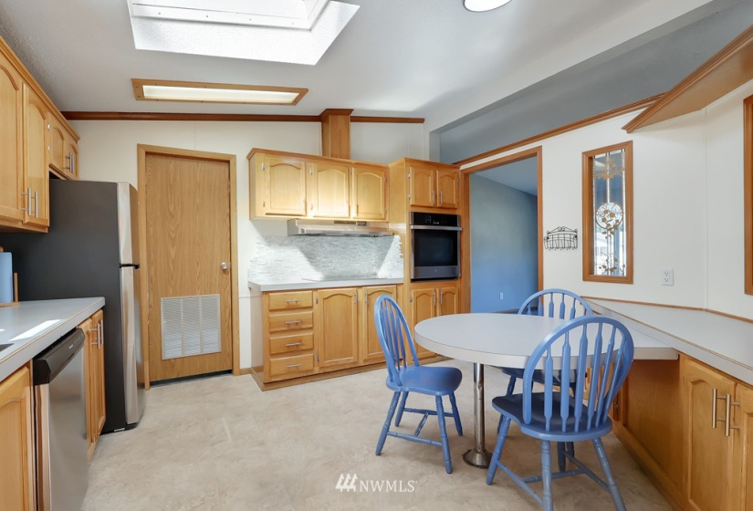 720 190th, Spanaway, Washington 98387, 4 Bedrooms Bedrooms, ,1 BathroomBathrooms,Manufactured In Park,For Sale,190th,NWM1835302