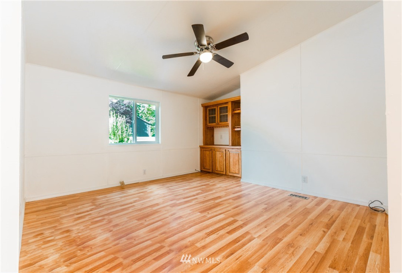 4751 Neptune, Ferndale, Washington 98248, 3 Bedrooms Bedrooms, ,1 BathroomBathrooms,Manufactured In Park,For Sale,Neptune,NWM1833732