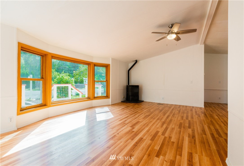 4751 Neptune, Ferndale, Washington 98248, 3 Bedrooms Bedrooms, ,1 BathroomBathrooms,Manufactured In Park,For Sale,Neptune,NWM1833732