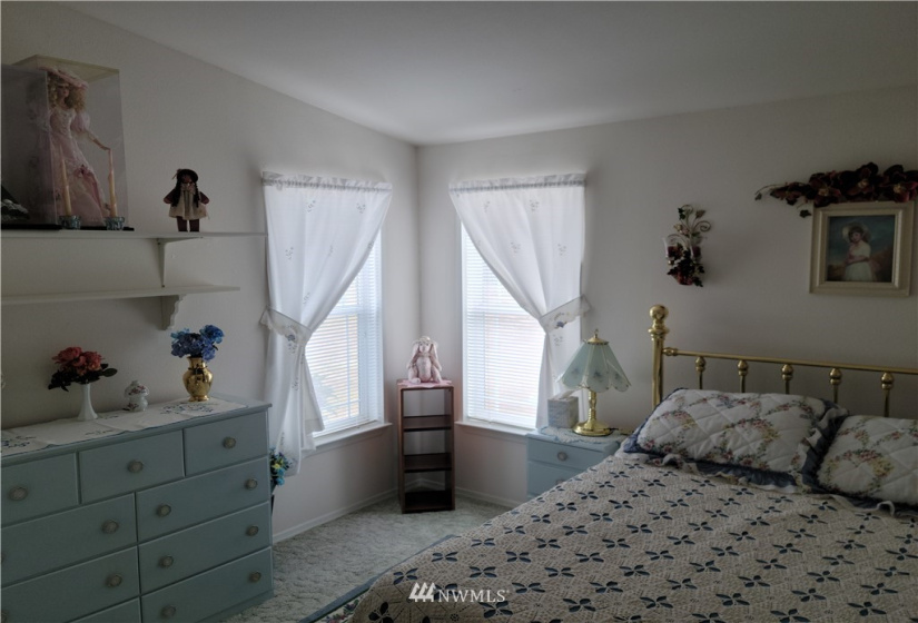 229 Plomondon, Toledo, Washington 98591, 3 Bedrooms Bedrooms, ,2 BathroomsBathrooms,Manufactured In Park,For Sale,Plomondon,NWM1833893