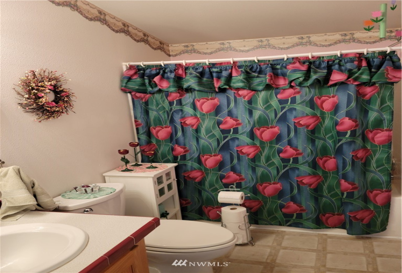 229 Plomondon, Toledo, Washington 98591, 3 Bedrooms Bedrooms, ,2 BathroomsBathrooms,Manufactured In Park,For Sale,Plomondon,NWM1833893