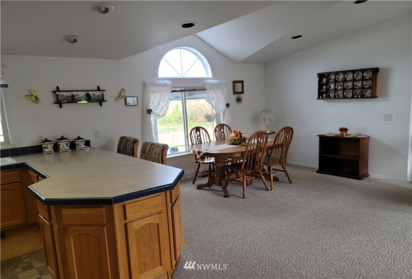229 Plomondon, Toledo, Washington 98591, 3 Bedrooms Bedrooms, ,2 BathroomsBathrooms,Manufactured In Park,For Sale,Plomondon,NWM1833893