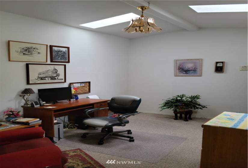 229 Plomondon, Toledo, Washington 98591, 3 Bedrooms Bedrooms, ,2 BathroomsBathrooms,Manufactured In Park,For Sale,Plomondon,NWM1833893