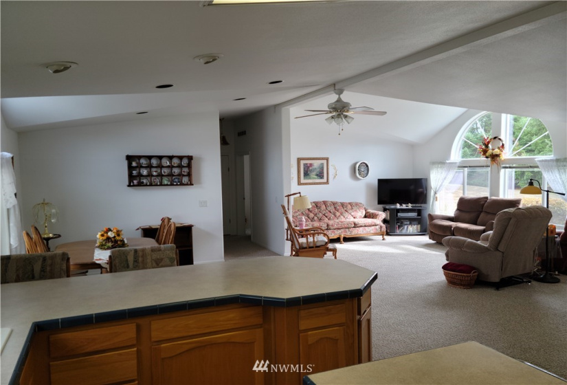 229 Plomondon, Toledo, Washington 98591, 3 Bedrooms Bedrooms, ,2 BathroomsBathrooms,Manufactured In Park,For Sale,Plomondon,NWM1833893