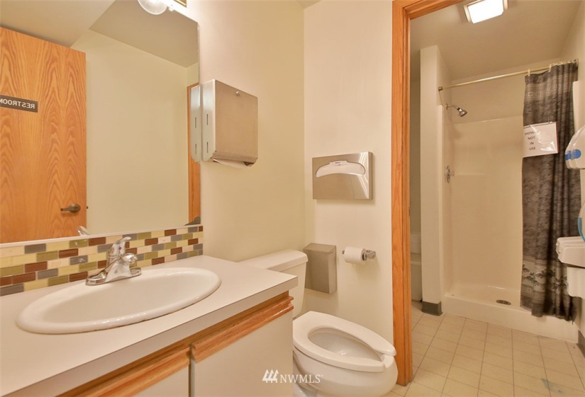 202 Main, Coupeville, Washington 98239, ,Commercial Sale,For Sale,Main,NWM1833786