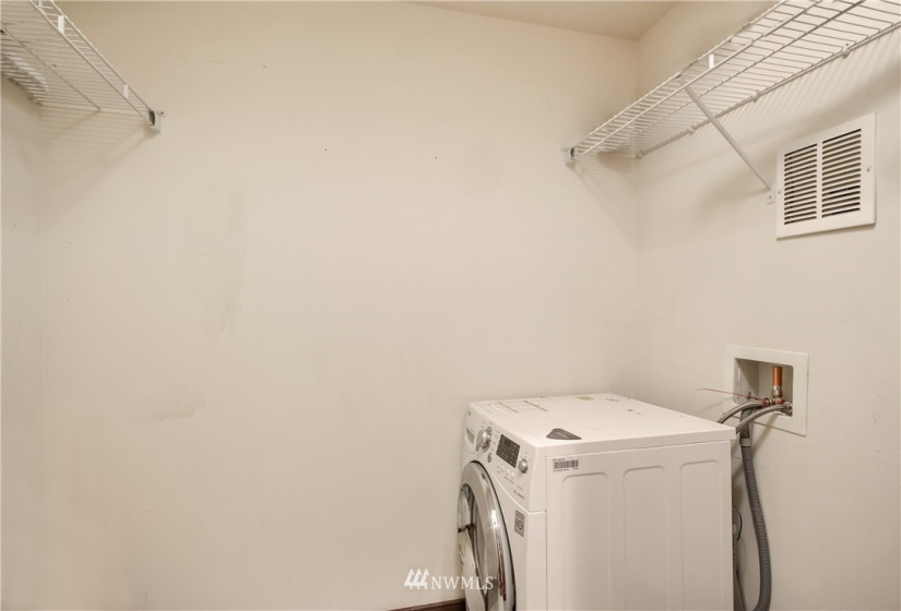 201 Galer, Seattle, Washington 98109, 1 Bedroom Bedrooms, ,1 BathroomBathrooms,Residential,For Sale,Queen Anne High School,Galer,NWM1835592