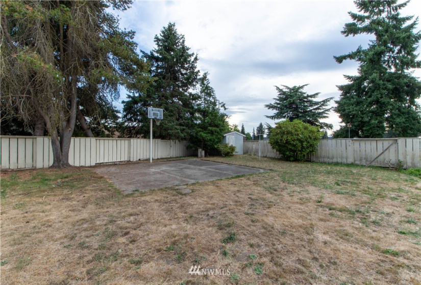 1204 10th, Auburn, Washington 98002, 4 Bedrooms Bedrooms, ,1 BathroomBathrooms,Residential,For Sale,10th,NWM1836110