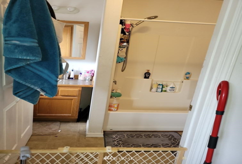 2525 -27 Simpson, Hoquiam, Washington 98550, 3 Bedrooms Bedrooms, ,3 BathroomsBathrooms,Residential,For Sale,-27 Simpson,NWM1836862