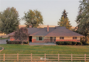 51054 Highway 334, Athena, Oregon 97813, 4 Bedrooms Bedrooms, ,2 BathroomsBathrooms,Residential,For Sale,Highway 334,NWM1836790