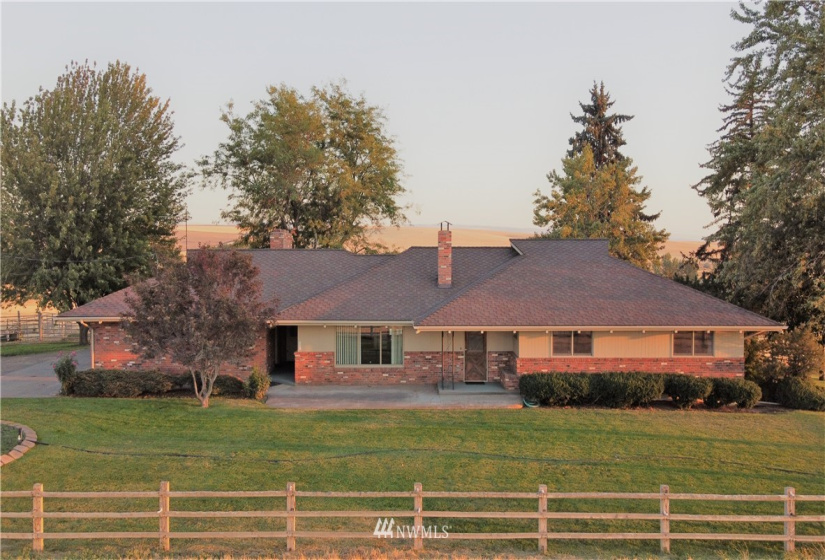 51054 Highway 334, Athena, Oregon 97813, 4 Bedrooms Bedrooms, ,2 BathroomsBathrooms,Residential,For Sale,Highway 334,NWM1836790