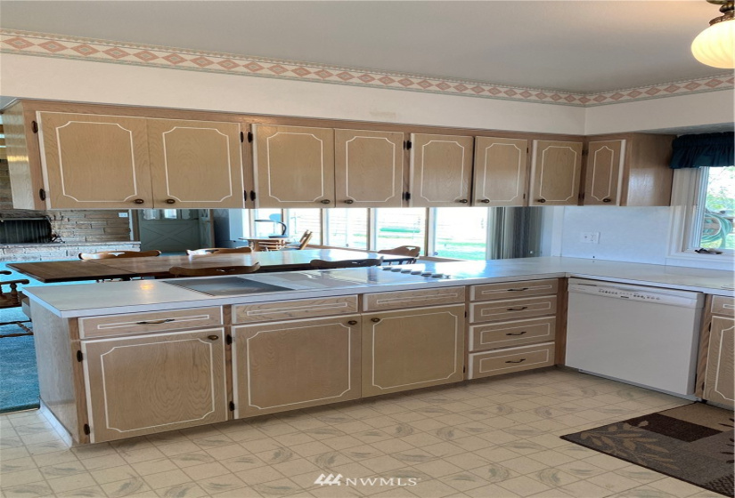 51054 Highway 334, Athena, Oregon 97813, 4 Bedrooms Bedrooms, ,2 BathroomsBathrooms,Residential,For Sale,Highway 334,NWM1836790