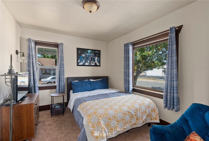 1230 Main, Centralia, Washington 98531, 2 Bedrooms Bedrooms, ,1 BathroomBathrooms,Residential,For Sale,Main,NWM1834683