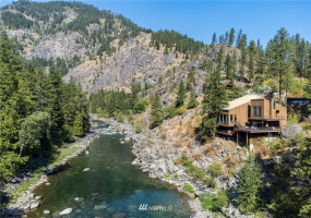 9284 Icicle Road, Leavenworth, Washington 98826, 4 Bedrooms Bedrooms, ,2 BathroomsBathrooms,Residential,For Sale,Icicle Road,NWM1837719