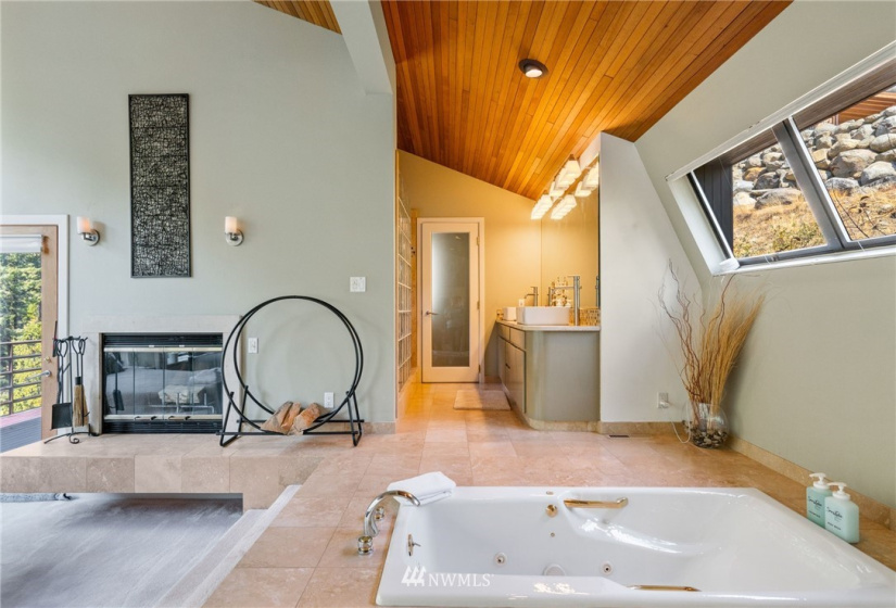 9284 Icicle Road, Leavenworth, Washington 98826, 4 Bedrooms Bedrooms, ,2 BathroomsBathrooms,Residential,For Sale,Icicle Road,NWM1837719