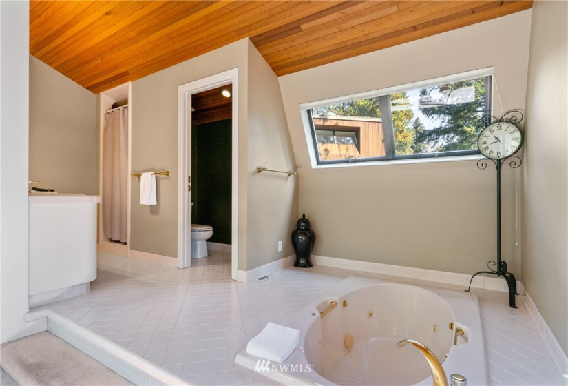 9284 Icicle Road, Leavenworth, Washington 98826, 4 Bedrooms Bedrooms, ,2 BathroomsBathrooms,Residential,For Sale,Icicle Road,NWM1837719